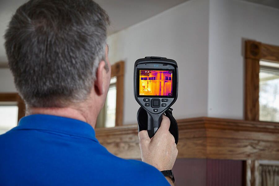 Termokamera FLIR E54 pre priemysel a stavebníctvo