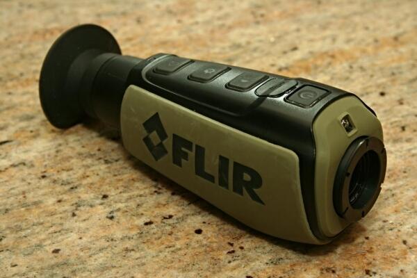 Termovize FLIR Scout III 640 pro noční vidění