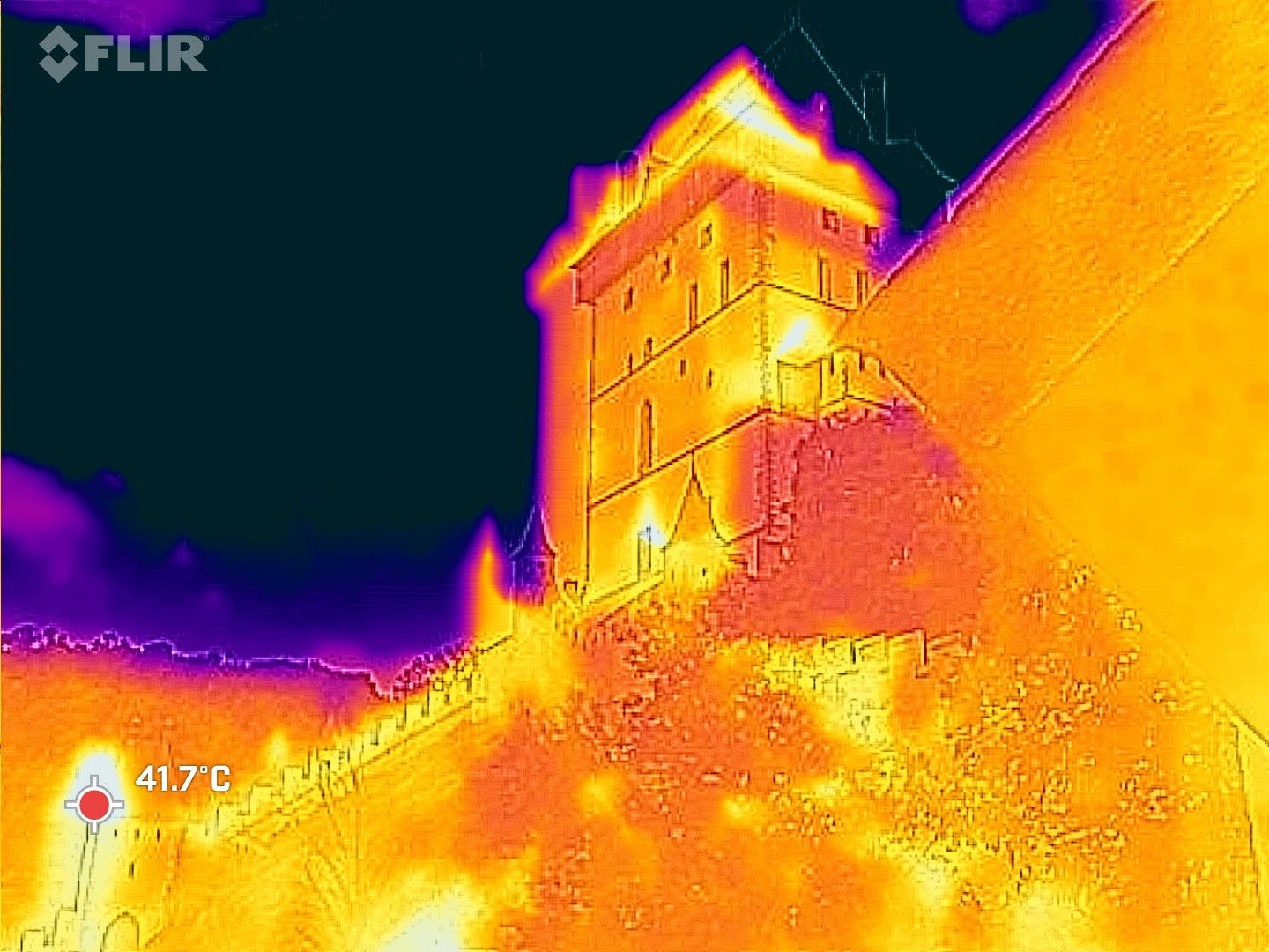 Termokamera pro mobilní telefon FLIR ONE Edge Pro