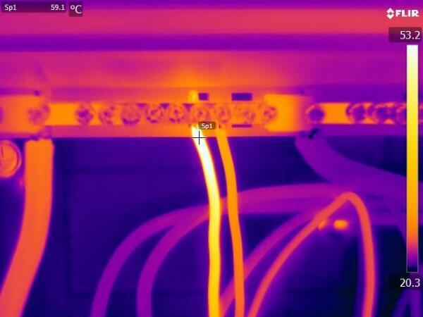 Termokamera FLIR T600 pro stavebnictví a průmysl