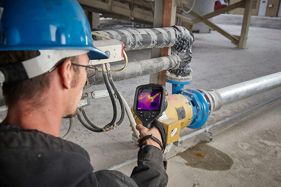 Termokamera FLIR E96 pro průmysl a stavebnictví